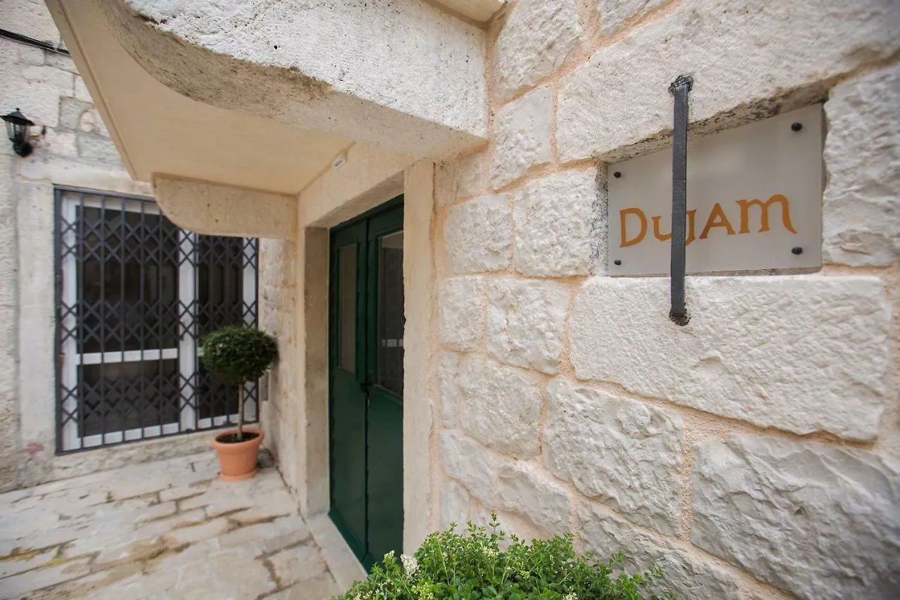 Maison d'hôtes Apartments & Rooms Dujam Split